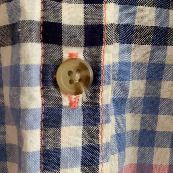 collar button down plaid shirt - Picture 5 of 9
